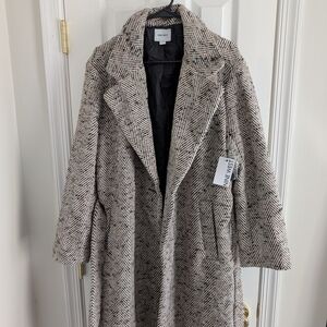 Nine West Women's Black and White Herringbone Coat